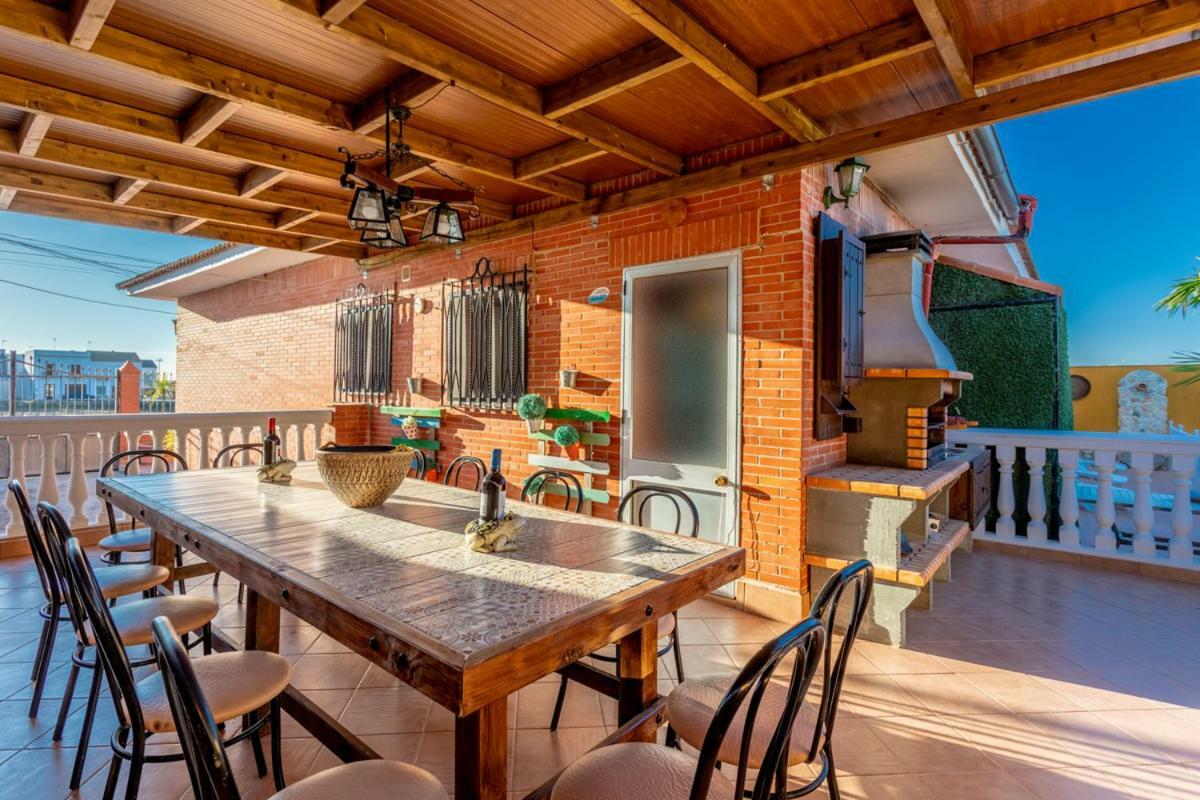 Villa Casa Ludima Fuentes de Andalucía Esterno foto